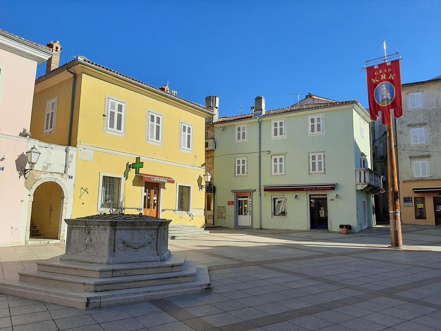 Charming Apartments Dodo Krk Town Exteriör bild